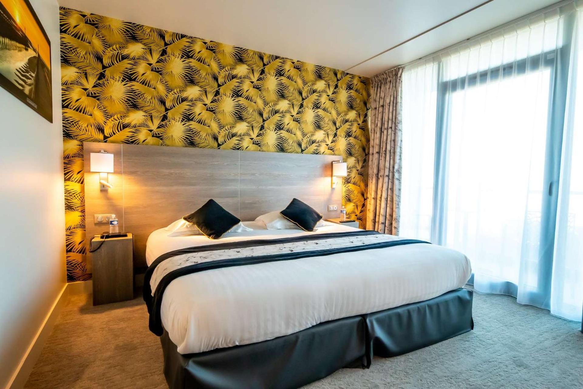 Brit Hotel Eden Spa Honfleur Ngoại thất bức ảnh