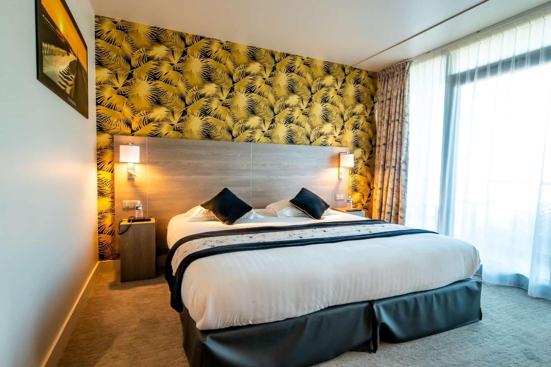 Brit Hotel Eden Spa Honfleur Ngoại thất bức ảnh